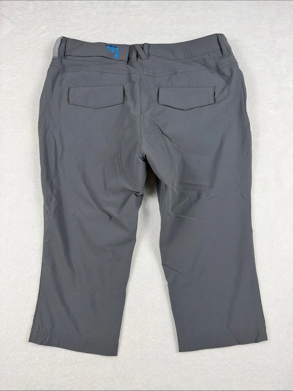 Novara Cycling Capri Pants Gray Padded Bike Riding Women’s 8